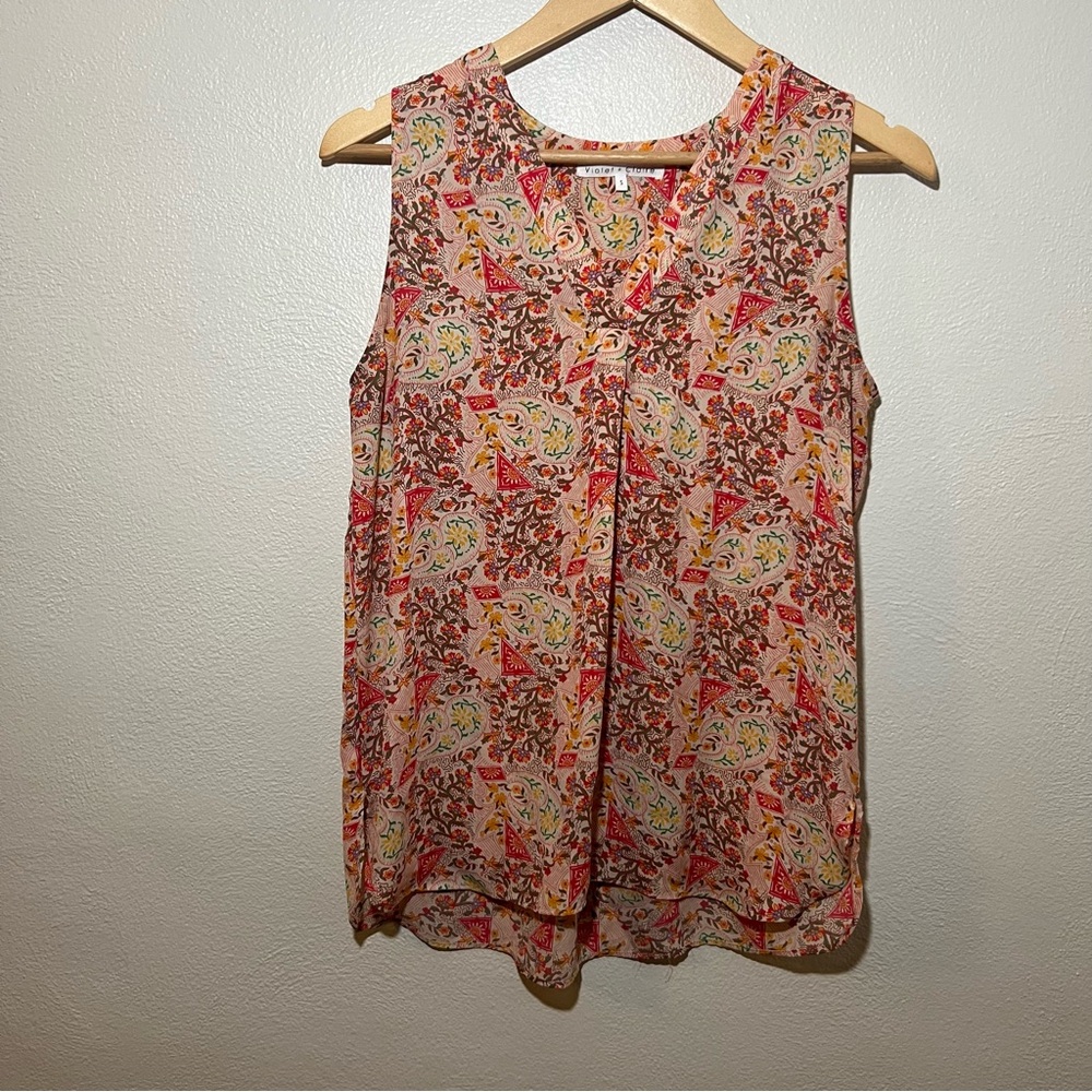 Violet & Claire Floral Boho Chiffon Sleeveless Blouse Size Small Women’s